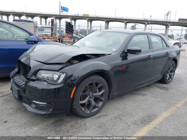 Chrysler 2022 2022 2C3CCADG8NH241295 Image 2