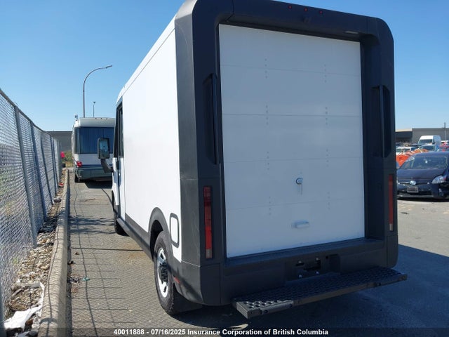 2G58J2TZ6S9104790 Chevrolet Xrj + Etj