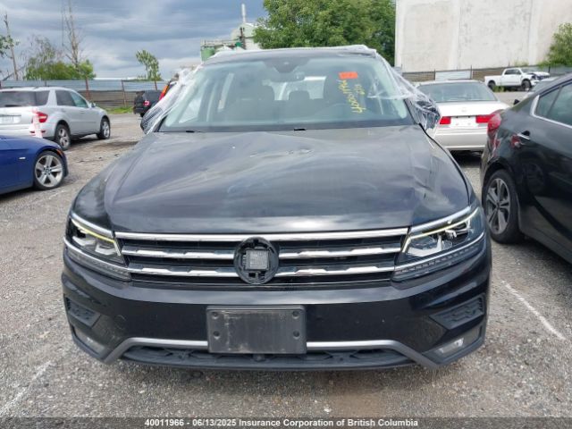 3VV4B7AX0JM057461 Volkswagen Tiguan Sel Premium