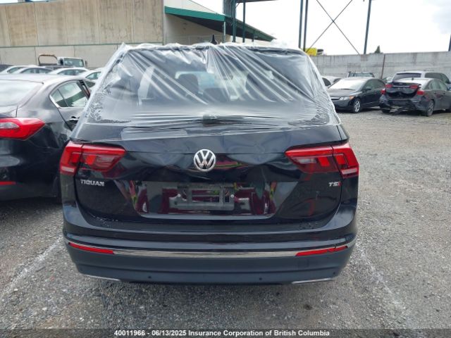3VV4B7AX0JM057461 Volkswagen Tiguan Sel Premium