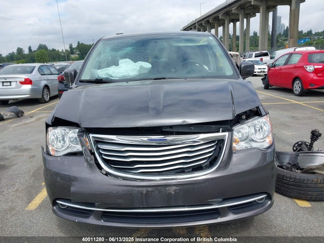 2C4RC1CG9FR696790 Chrysler Town & Country Touring L