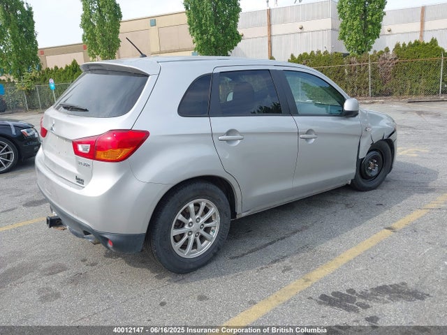 4A4AJ3AU7EE602935 Mitsubishi RVR