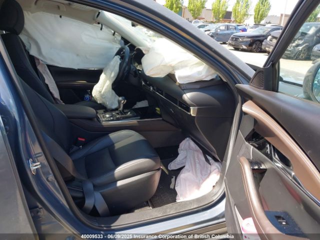 3MVDMBDY3MM261383 Mazda Cx-30 Premium