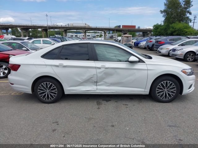 3VWE57BU7MM061636 Volkswagen JETTA SEL