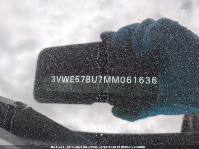 3VWE57BU7MM061636 Volkswagen JETTA SEL