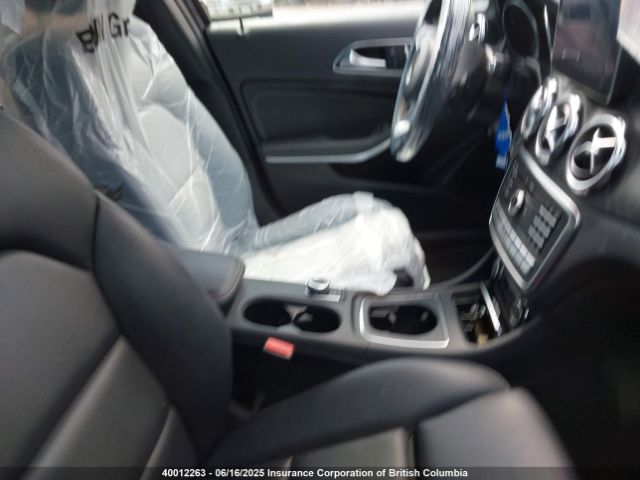 WDCTG4GB3JJ418338 Mercedes-Benz Gla 250 4matic