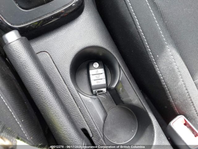 3KPA34AB7JE044508 KIA Rio