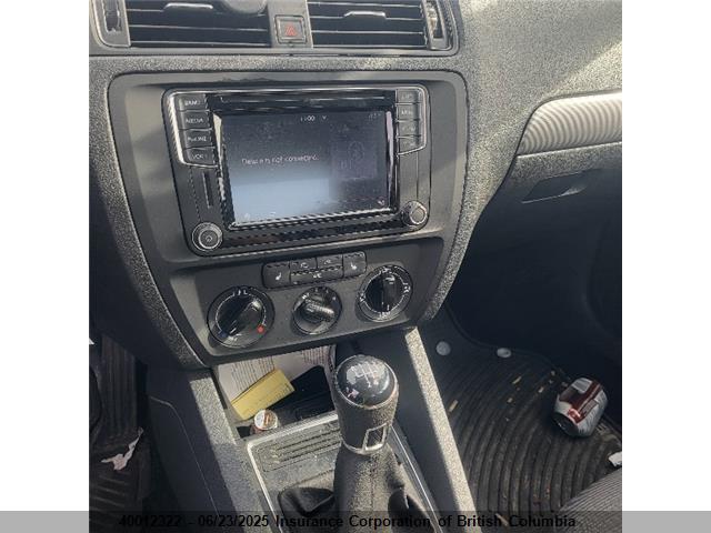 3VW167AJ9GM409492 Volkswagen 2016