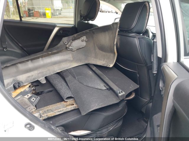 2T3RFREV6EW215884 Toyota RAV4