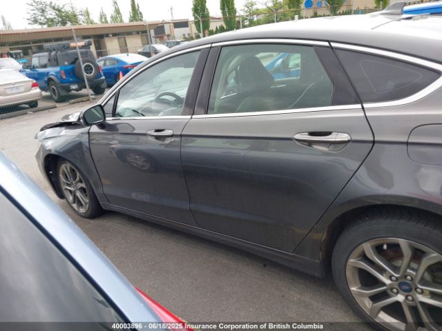 3FA6P0RU4LR120874 Ford Fusion Titanium