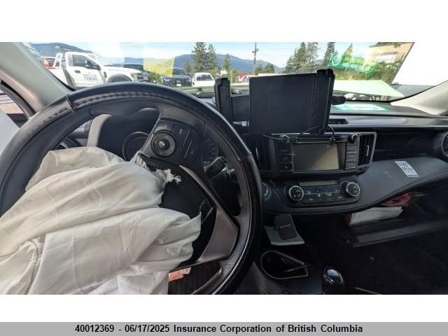 JTMRJREV3HD149035 Toyota RAV4