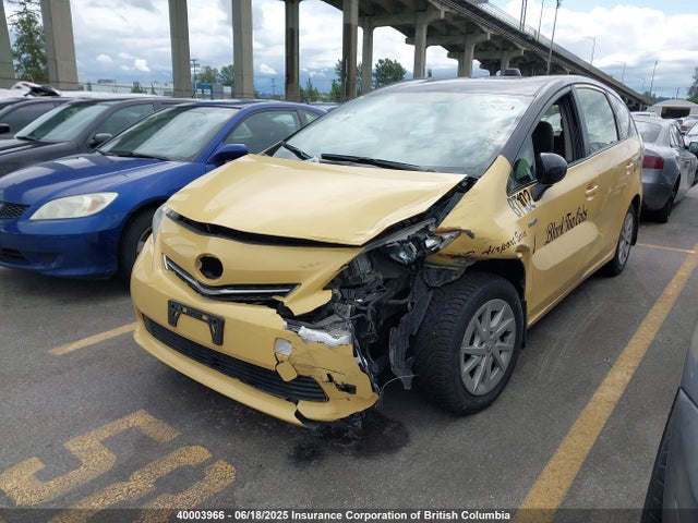 JTDZN3EU8E3320906 Toyota PRIUS V