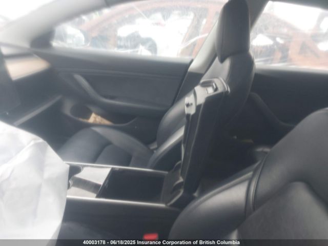 5YJ3E1EB0KF208883 Tesla MODEL 3