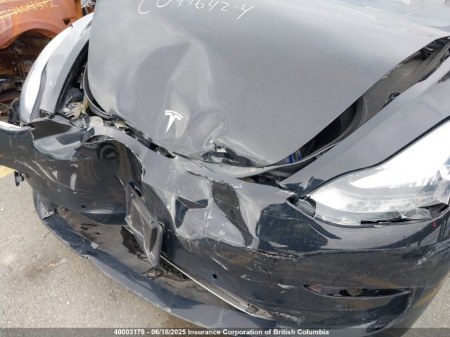 5YJ3E1EB0KF208883 Tesla MODEL 3