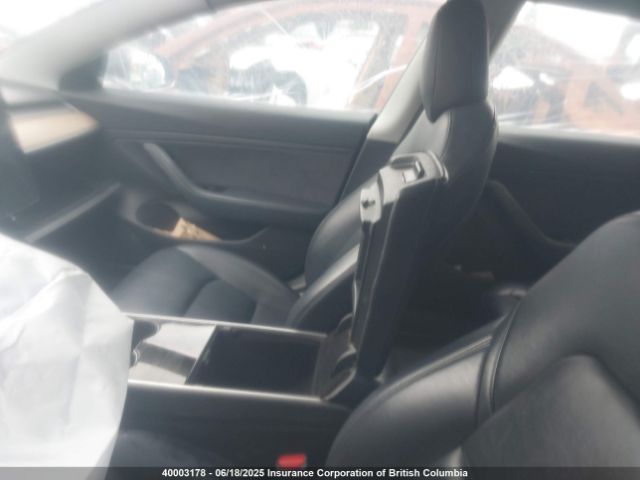 5YJ3E1EB0KF208883 Tesla MODEL 3