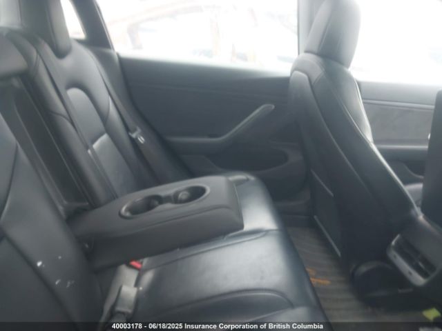 5YJ3E1EB0KF208883 Tesla MODEL 3