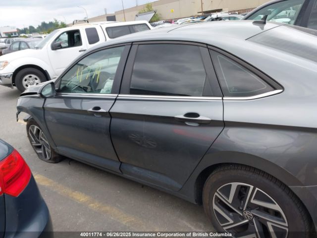 3VWGM7BU1RM013097 Volkswagen tsi