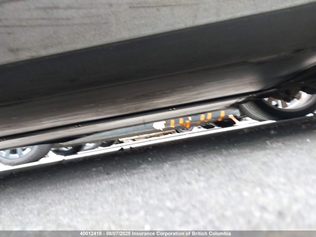 5YJ3E1EB8KF487886 Tesla MODEL 3