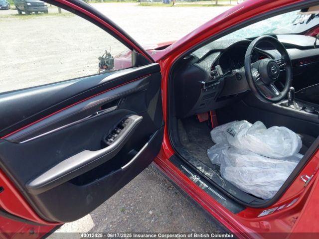 JM1BPBLM1L1148137 Mazda Mazda3 Gs