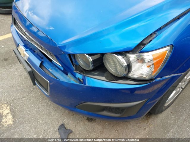 1G1JC6SB3G4163153 Chevrolet SONIC LT