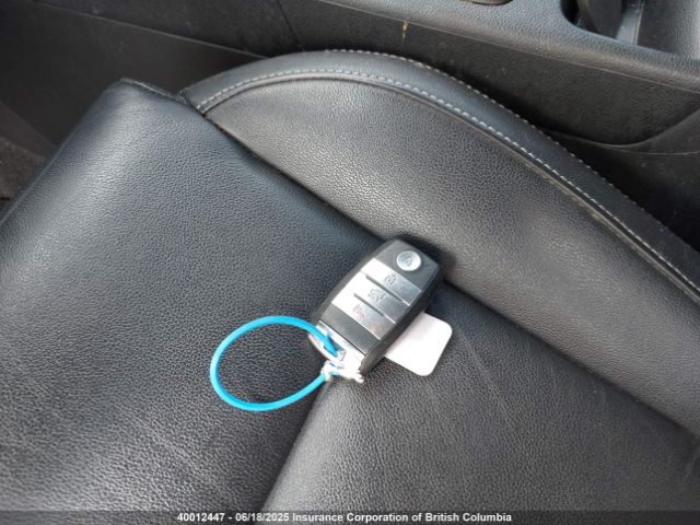 KNDPNCAC4J7484581 KIA Sportage Ex