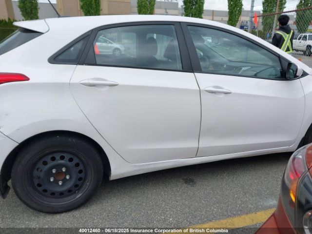 KMHD25LH3GU281932 Hyundai ELANTRA GT