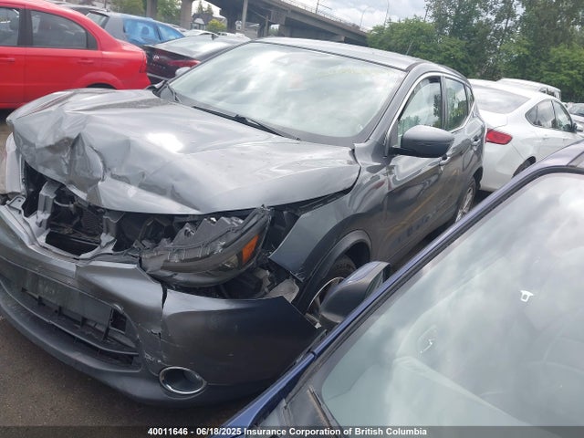 JN1BJ1CR5KW323307 Nissan Rogue Sport S/sv/sl