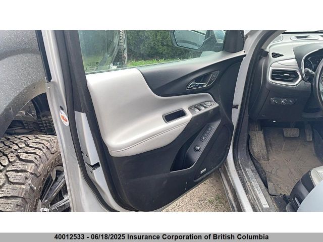 2GNAXWEXXJ6191161 Chevrolet Equinox Premier
