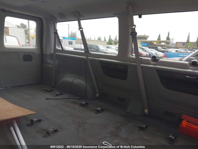 Aukcja sprzedaży 2005 Ford Econoline E350 Super Duty Wagon, vin: 1FBNE31L05HA92354, numer aukcji: 40012022