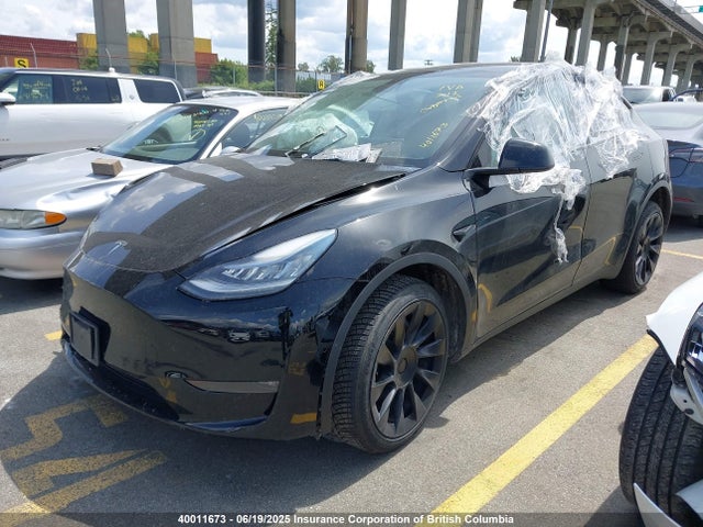 5YJYGDED7MF116756 Tesla Model Y