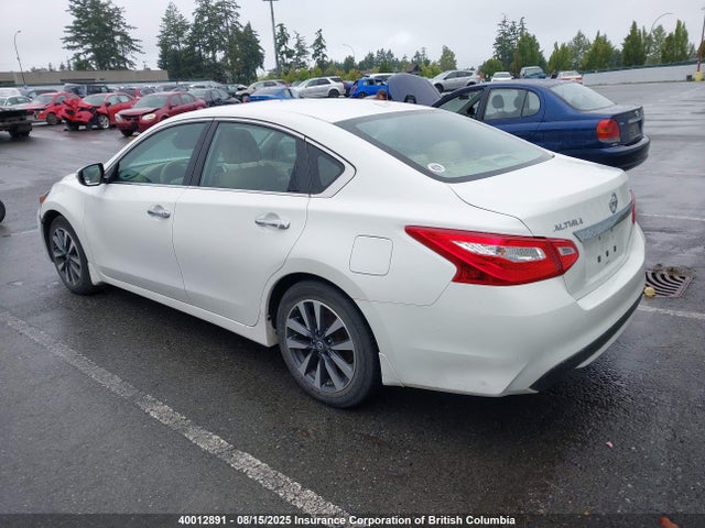 1N4AL3APXHN328751 Nissan 2017