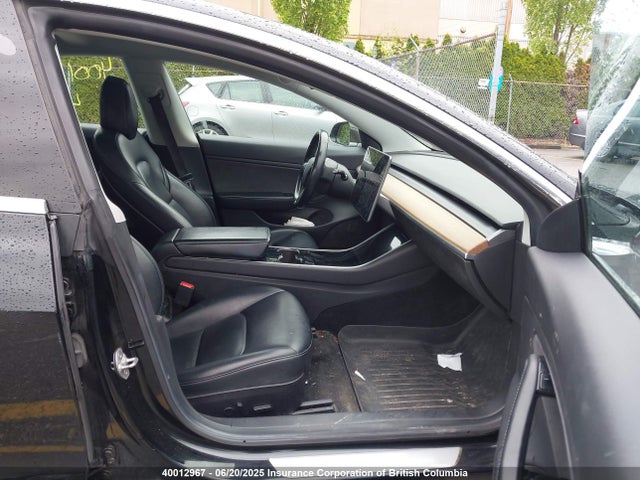5YJ3E1EA9KF419197 Tesla MODEL 3