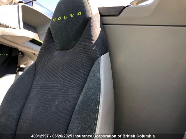 Volvo d13 2026 4V4BC9EH8TN698792 Image 10