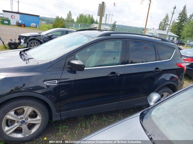 1FMCU9GX7FUB65985 Ford Escape