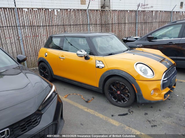 WMWXP7C54F2A59009 Mini 2015