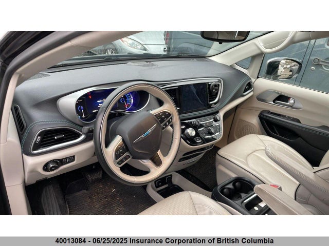 2C4RC1N75HR753728 Chrysler Pacifica