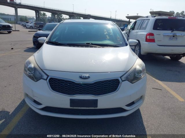 KNAFX4A8XE5055872 KIA Forte