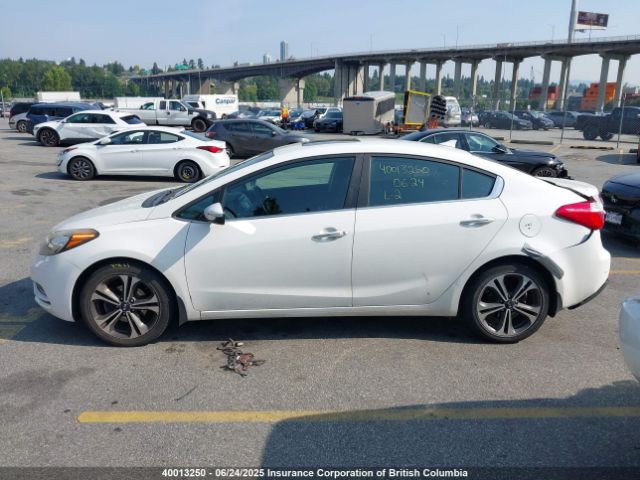 KNAFX4A8XE5055872 KIA Forte