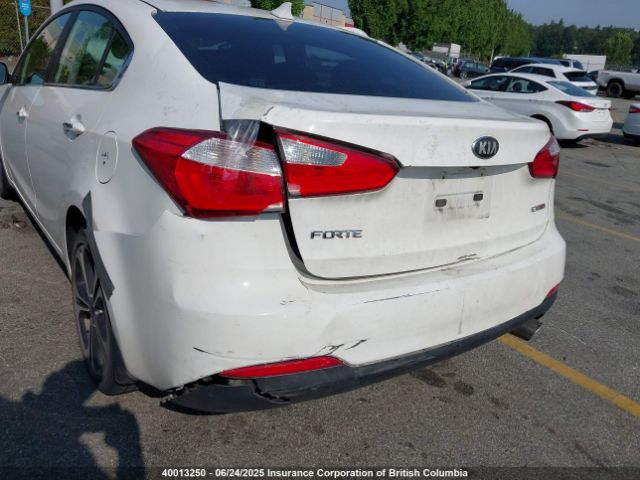 KNAFX4A8XE5055872 KIA Forte