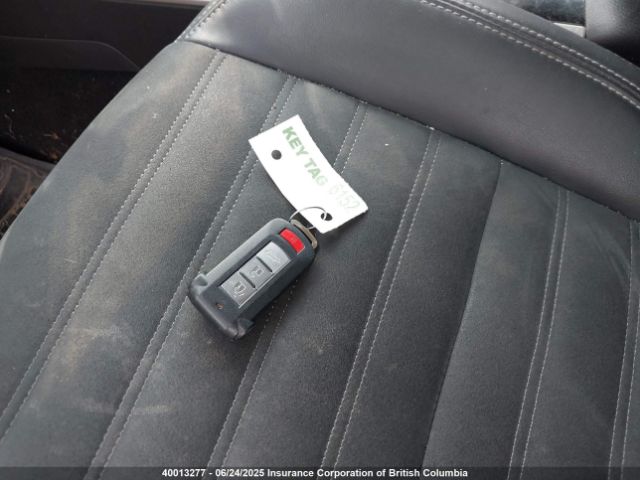JA4J2VA70NZ612512 Mitsubishi s61-y61