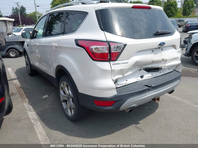 Ford Escape 2017 1FMCU9J92HUD62091 Image 3