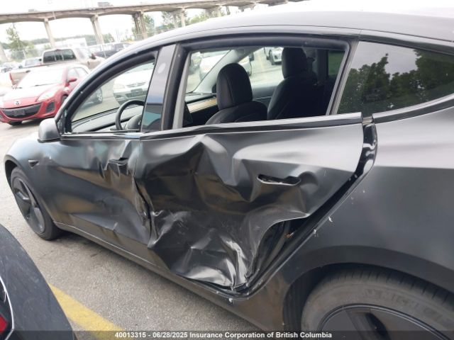 5YJ3E1EA5LF793825 Tesla MODEL 3