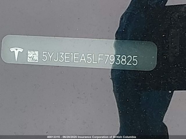 5YJ3E1EA5LF793825 Tesla MODEL 3