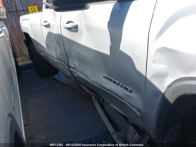 GMC lml 2015 1GT522C87FZ502926 Image 6