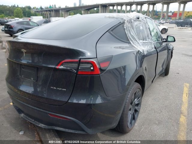 7SAYGDEE4RF073576 Tesla Model Y