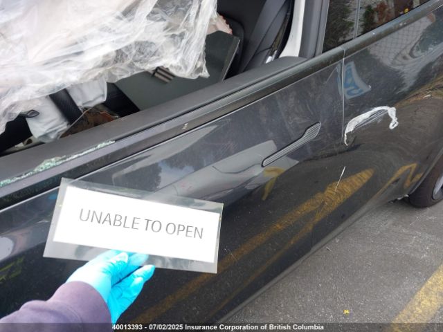 7SAYGDEE4RF073576 Tesla Model Y