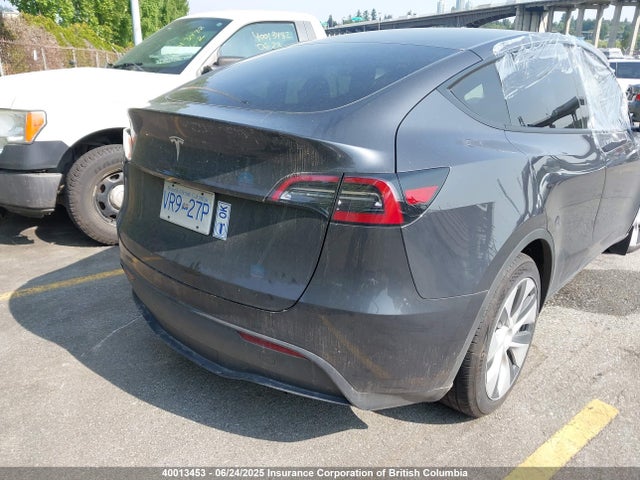 7SAYGDEDXRF032795 Tesla Model Y