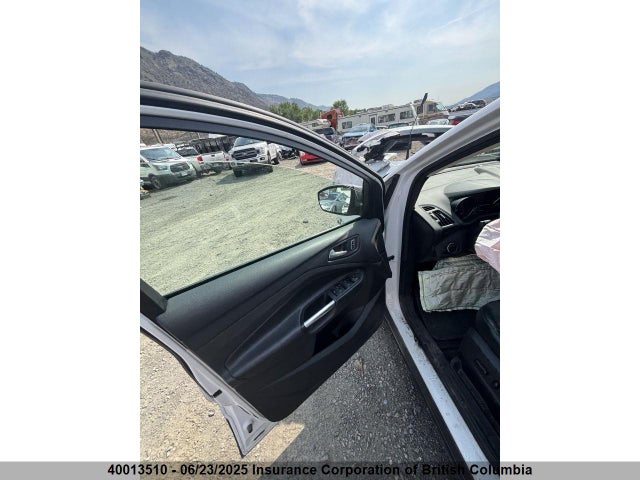 1FMCU9G95EUD68728 Ford Escape