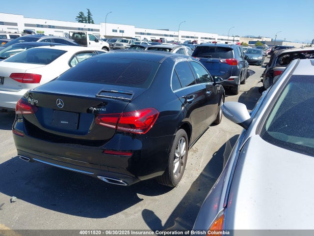 W1K3G4FB9MJ304037 Mercedes-Benz m260