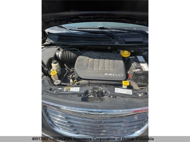 2C4RC1HG1FR717494 Chrysler 2015